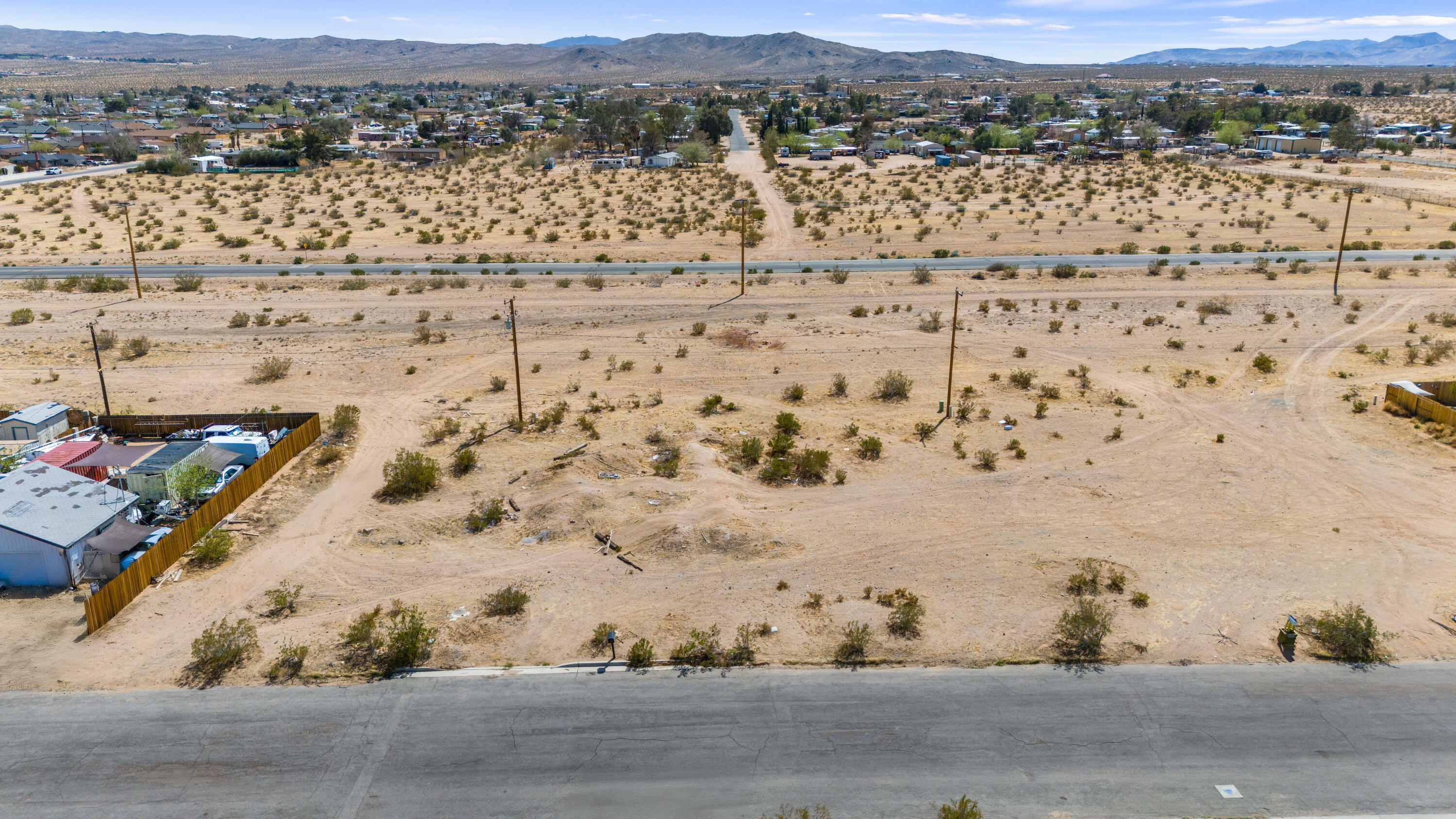 Coronado Ave Property Photo 6