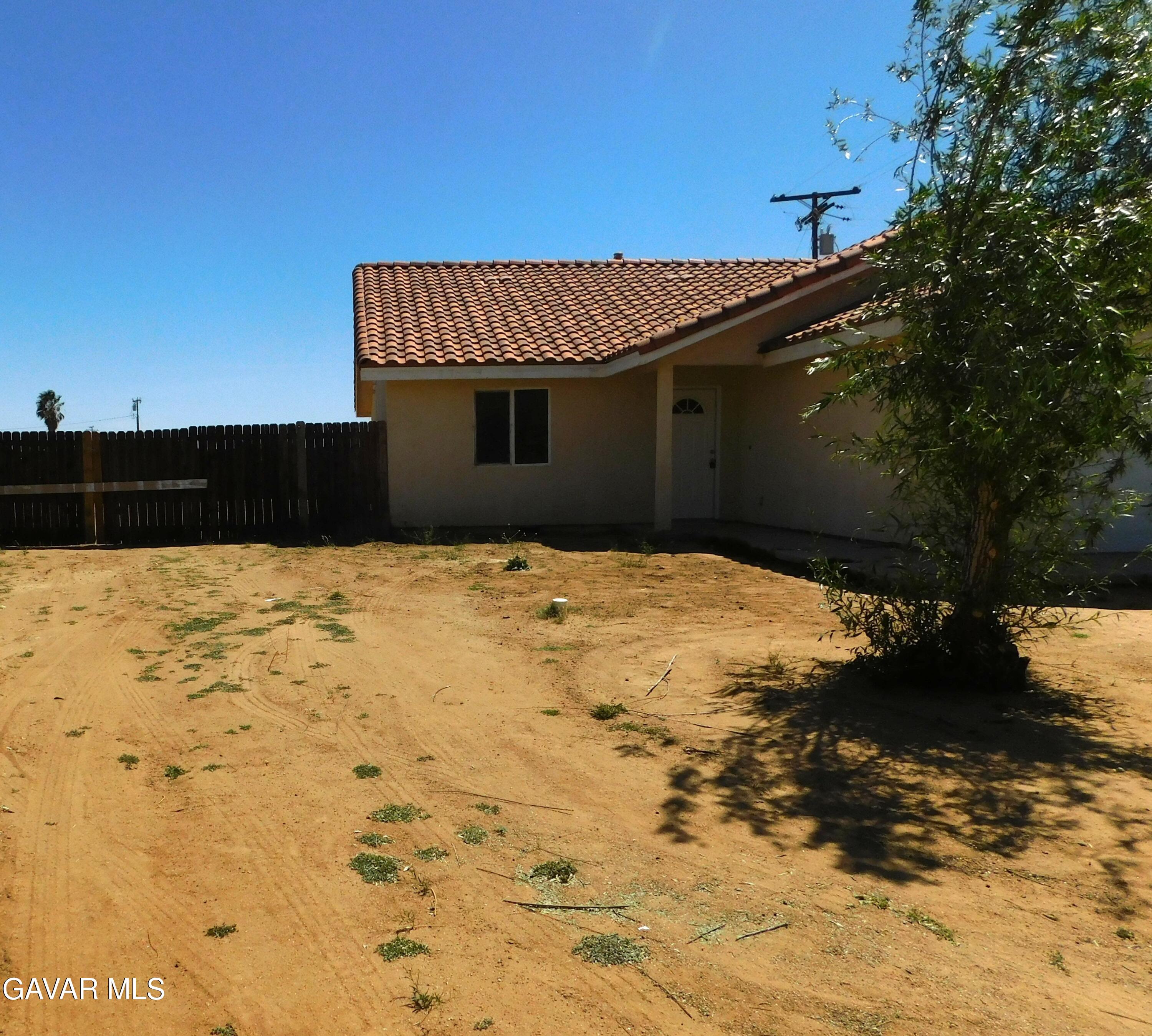 8560 Eucalyptus Avenue Property Photo 4