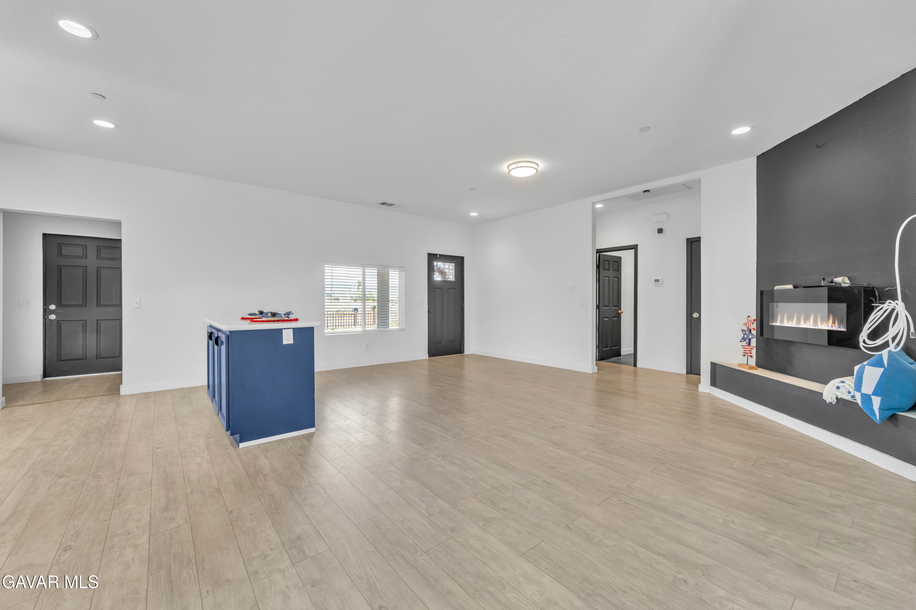 21324 79th Street Property Photo 11