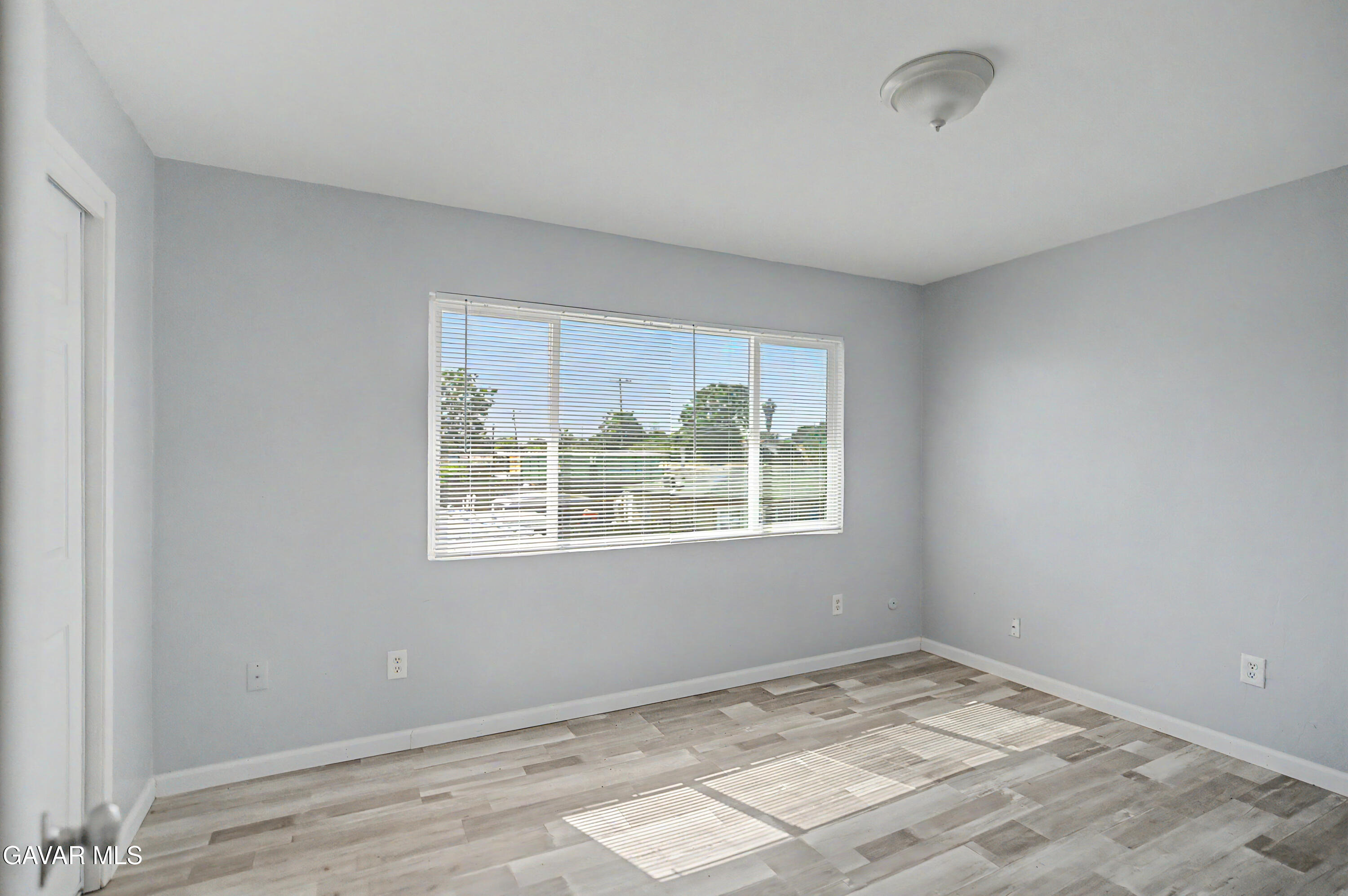 132 Warren Avenue Property Photo 12