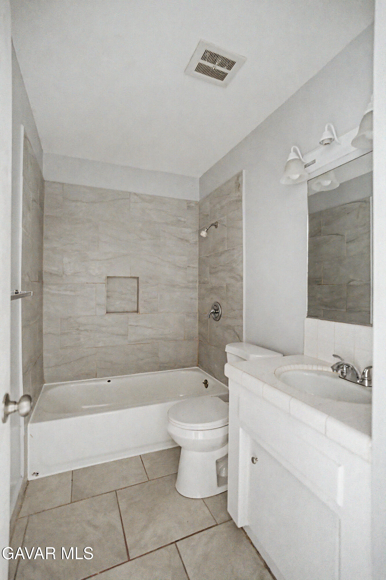132 Warren Avenue Property Photo 14