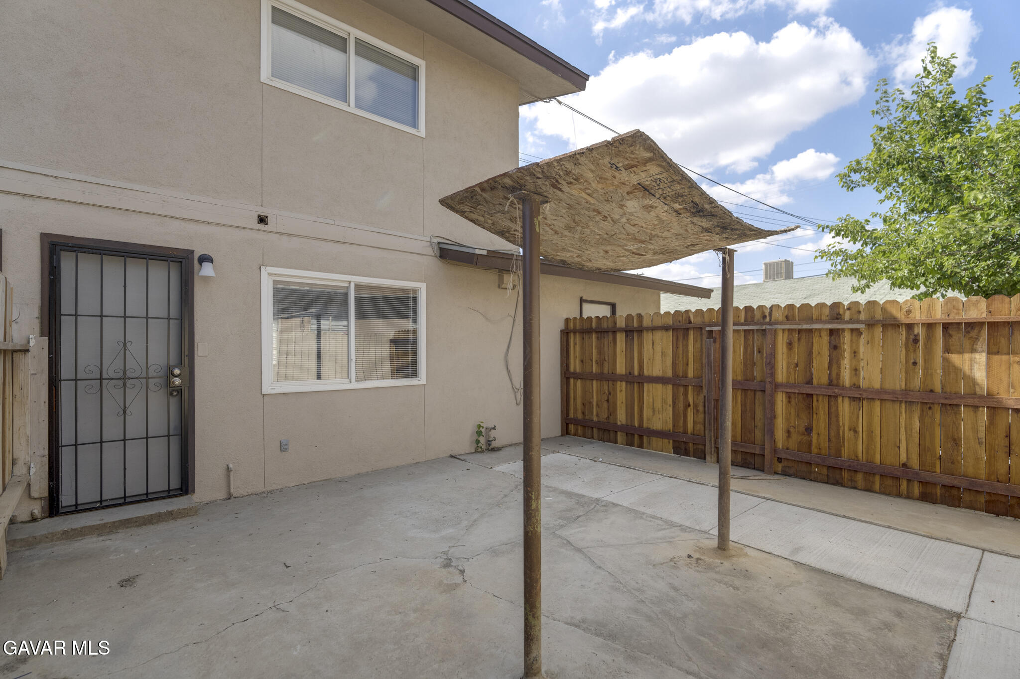 132 Warren Avenue Property Photo 16