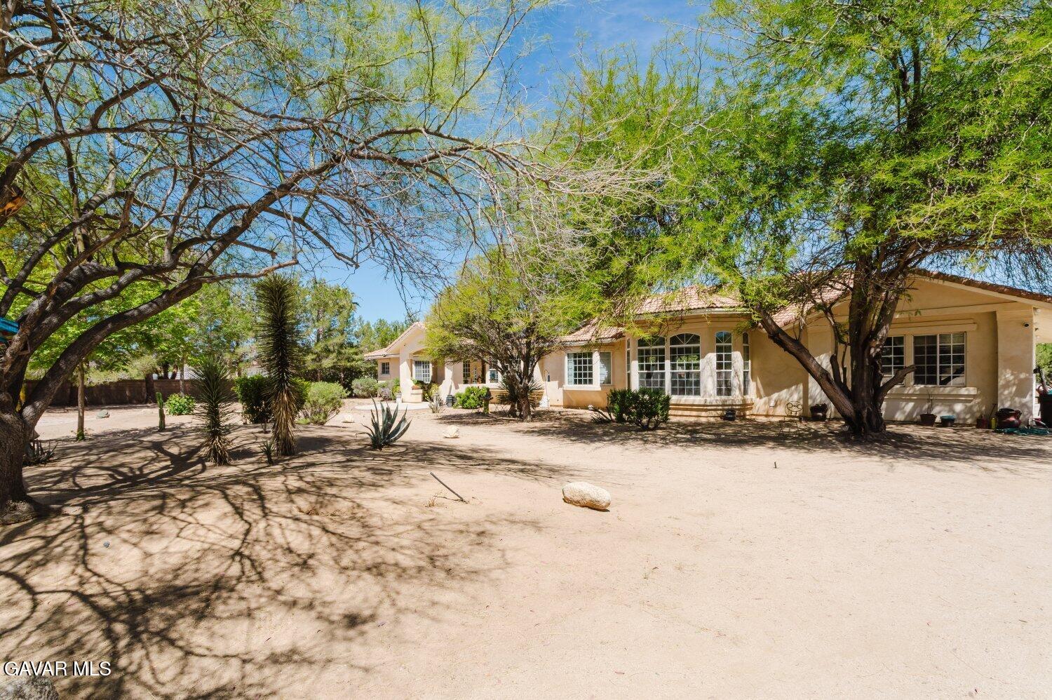 2257 W Avenue O4 Property Photo 1