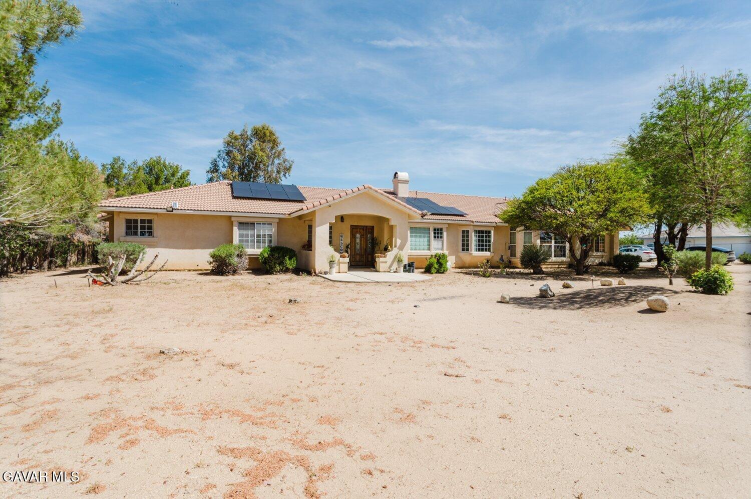 2257 W Avenue O4 Property Photo 3
