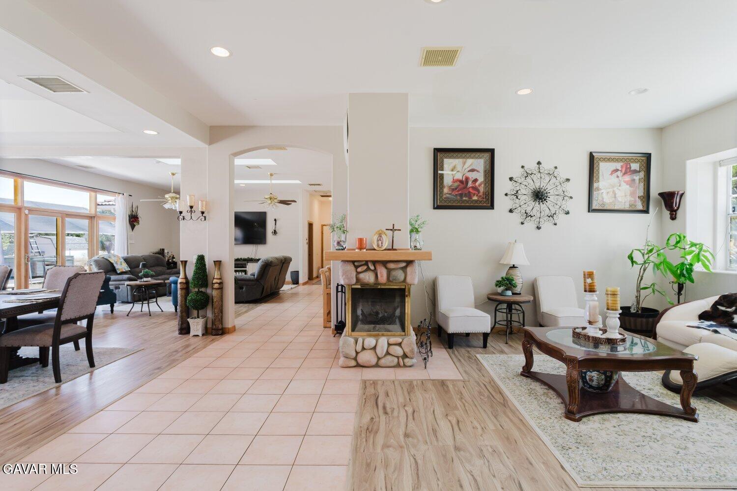 2257 W Avenue O4 Property Photo 10