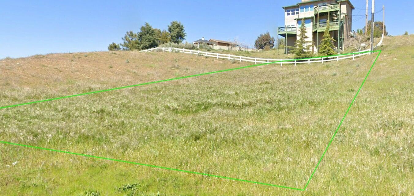 42624 Arrowrock Drive Property Photo 8