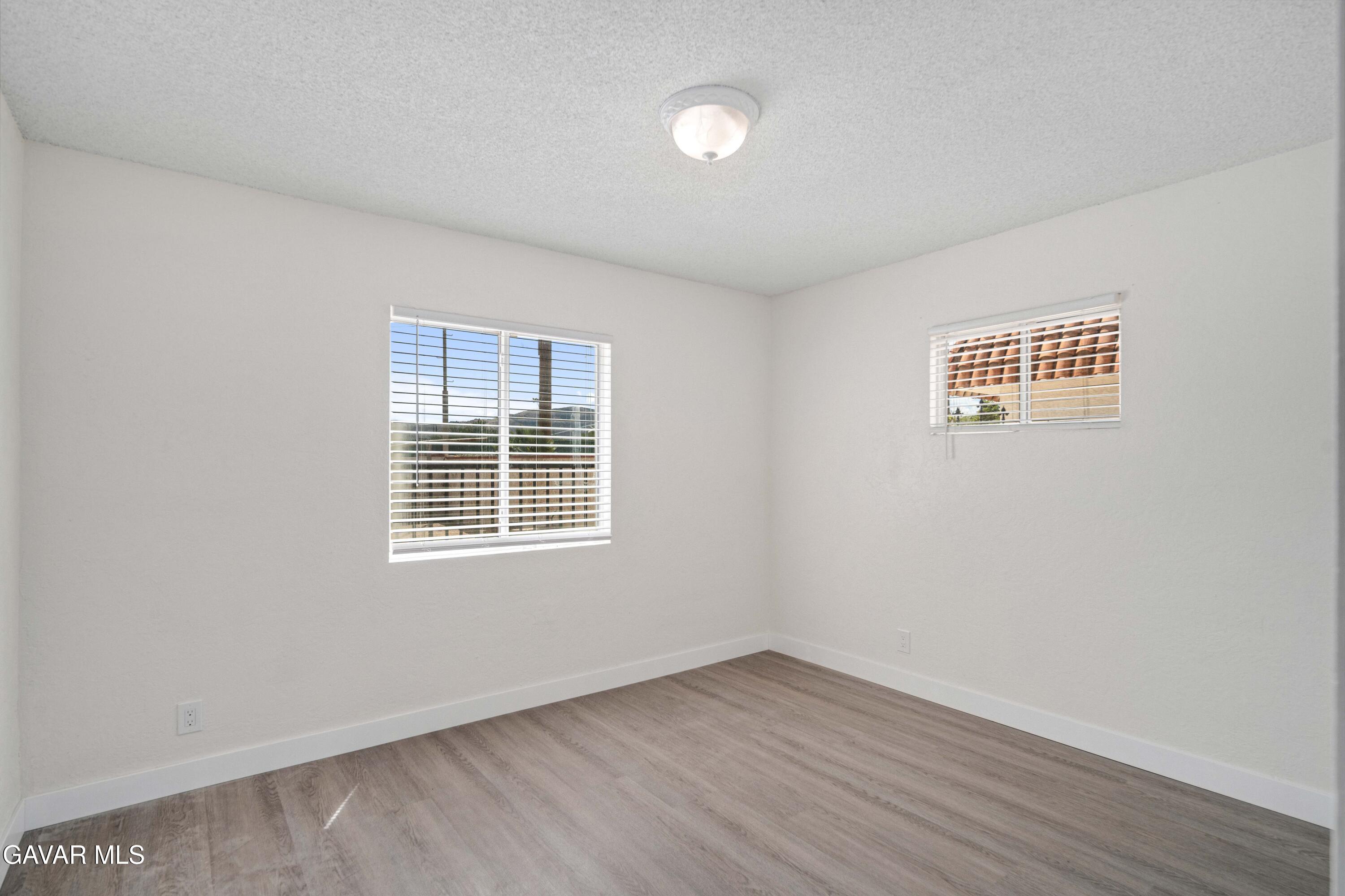 802 E Avenue Q4 Property Photo 14