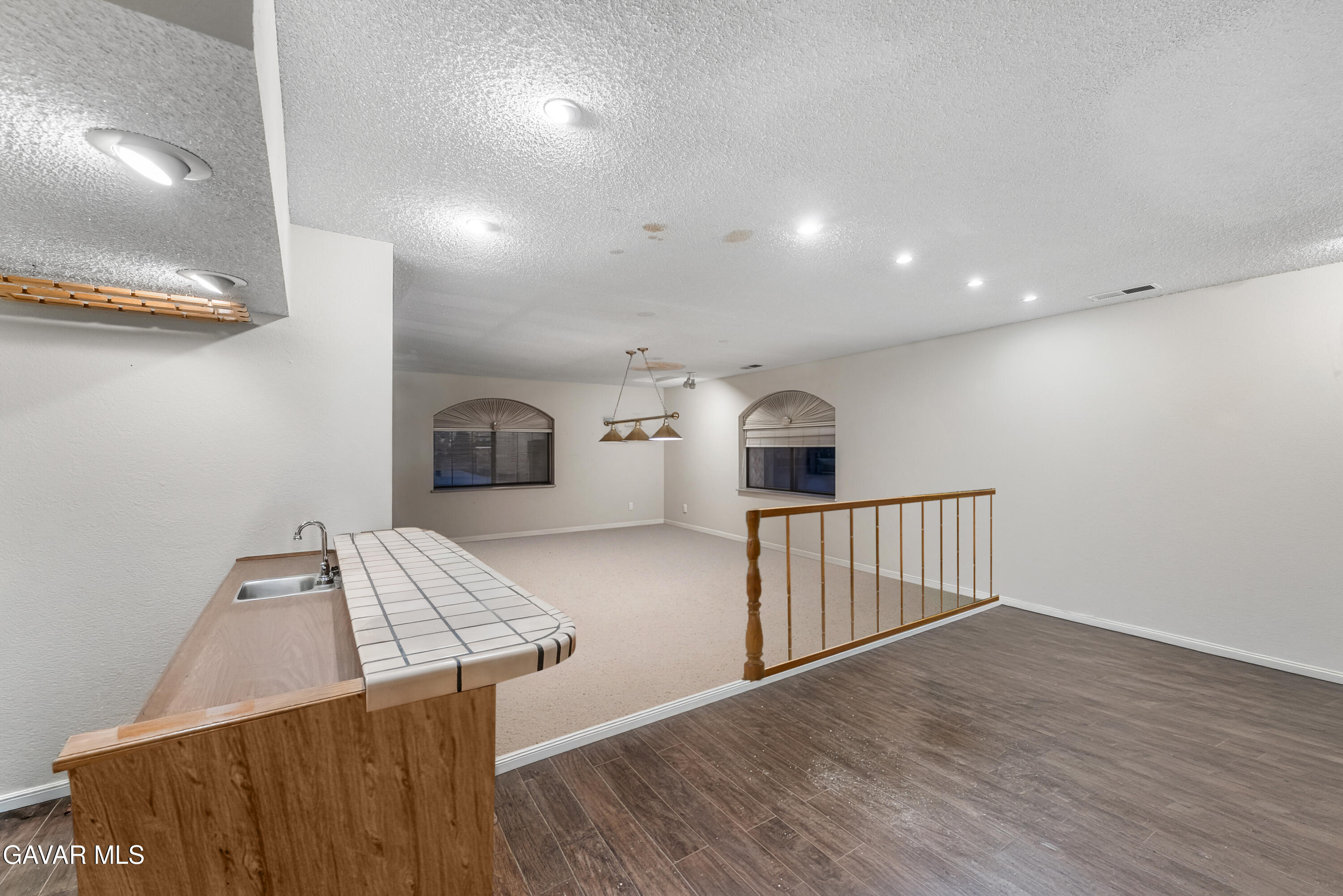 125 Lakeview Drive Property Photo 21