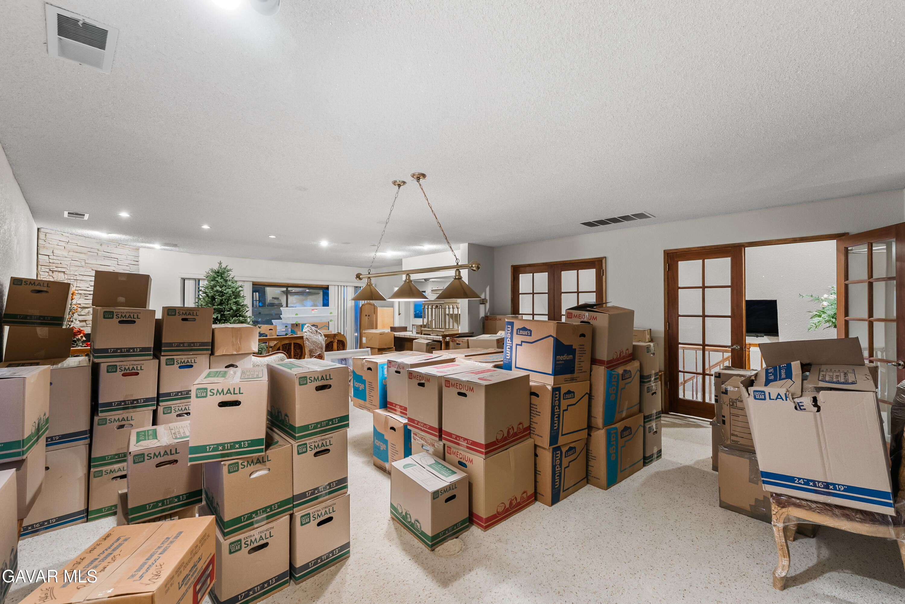 125 Lakeview Drive Property Photo 22