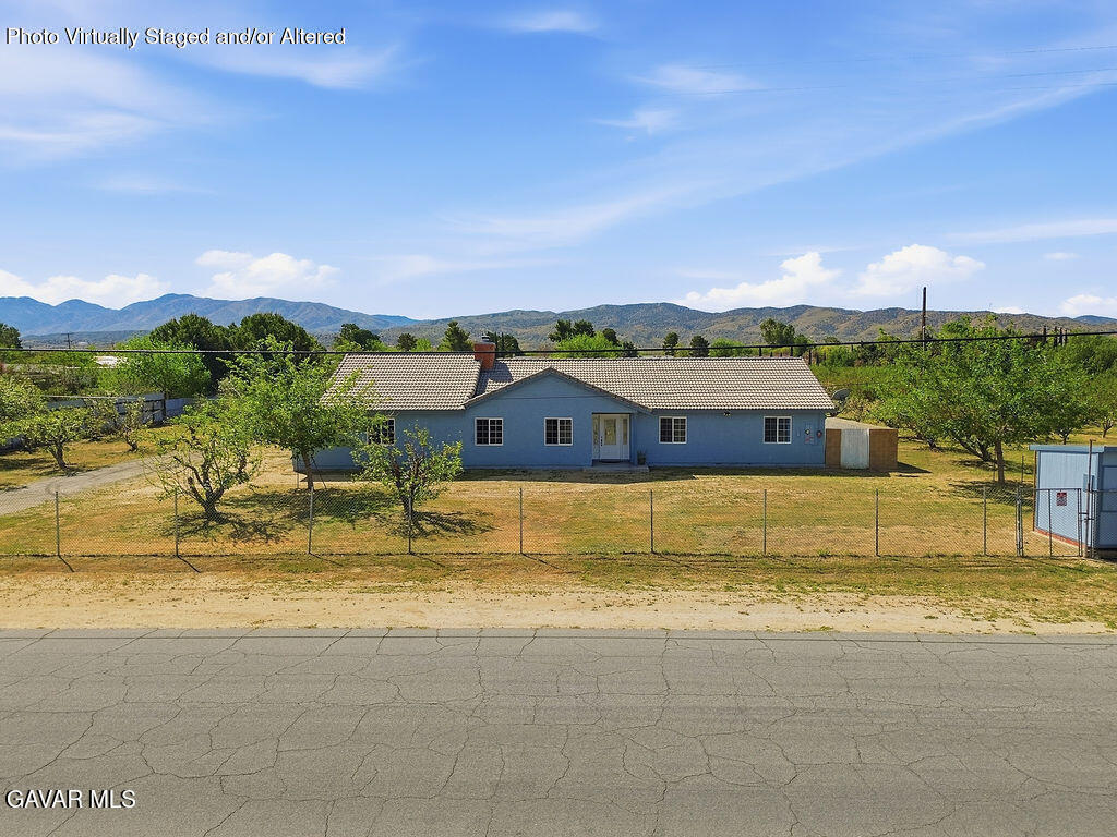7624 E Avenue U Property Photo 1