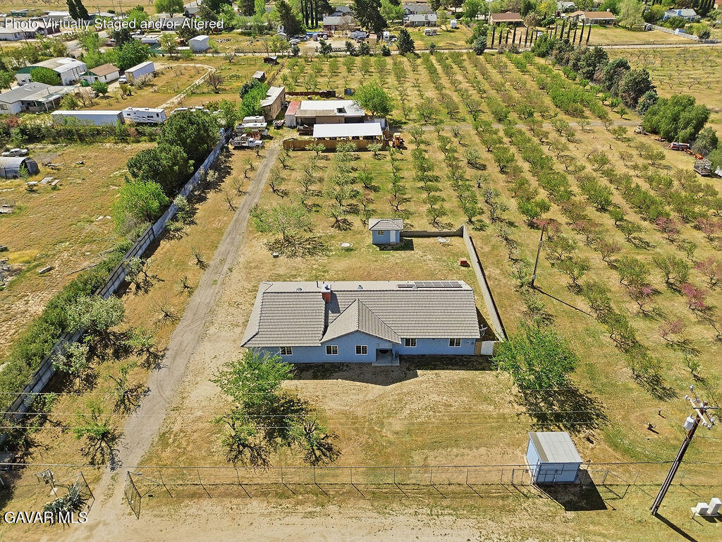 7624 E Avenue U Property Photo 2