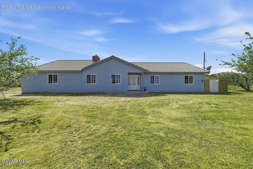 7624 E Avenue U Property Photo 4