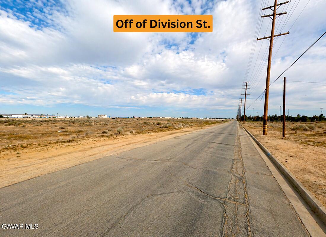 Division St Vic, # P12 Property Photo 9
