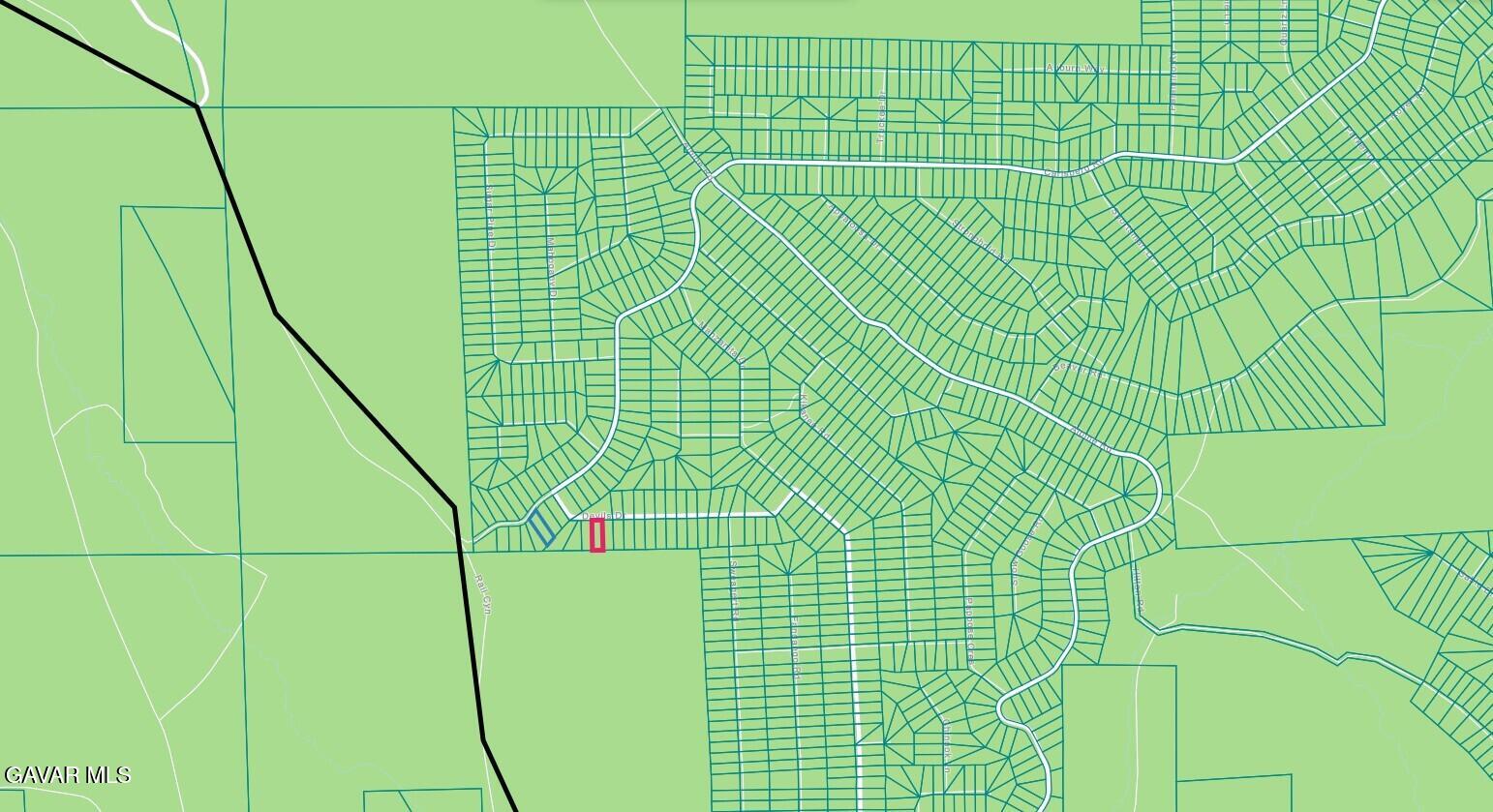 Devils Dr. Property Photo 4