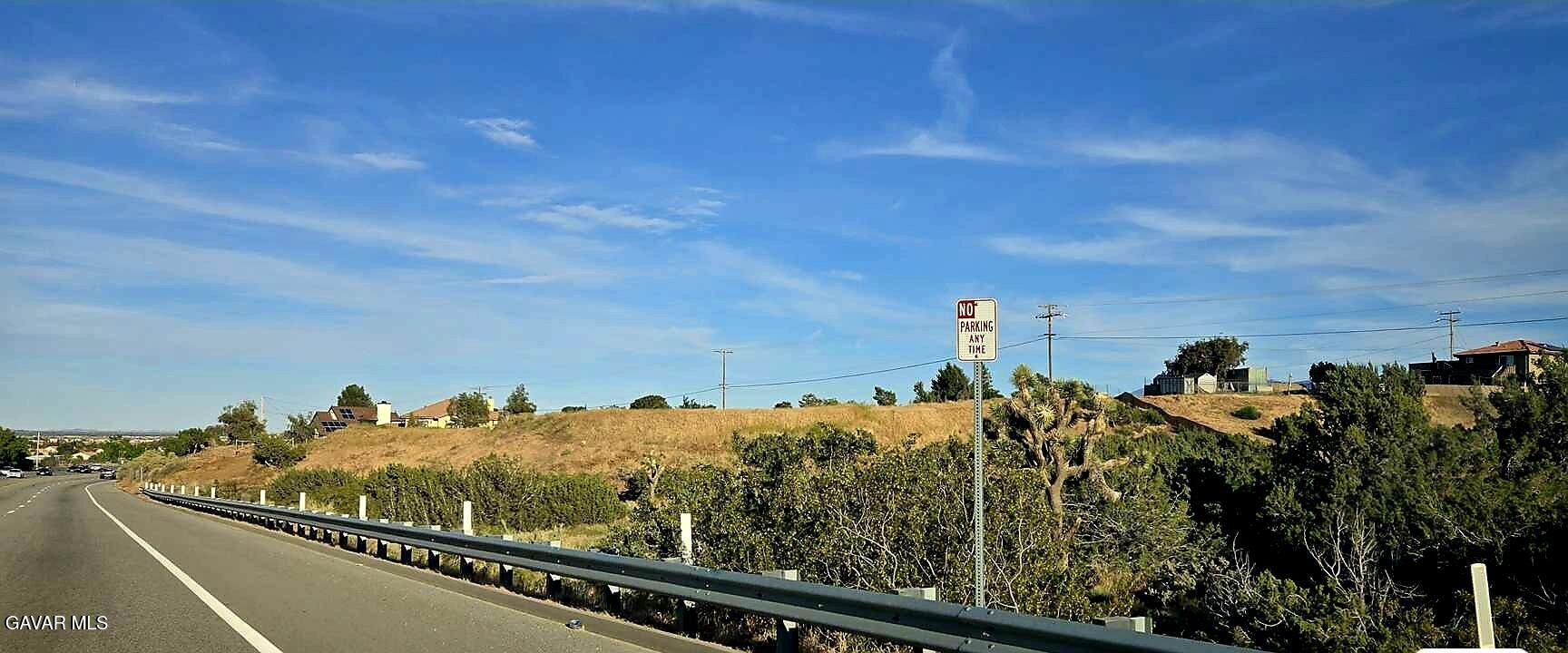 3300 Pearblossom Highway Property Photo 1