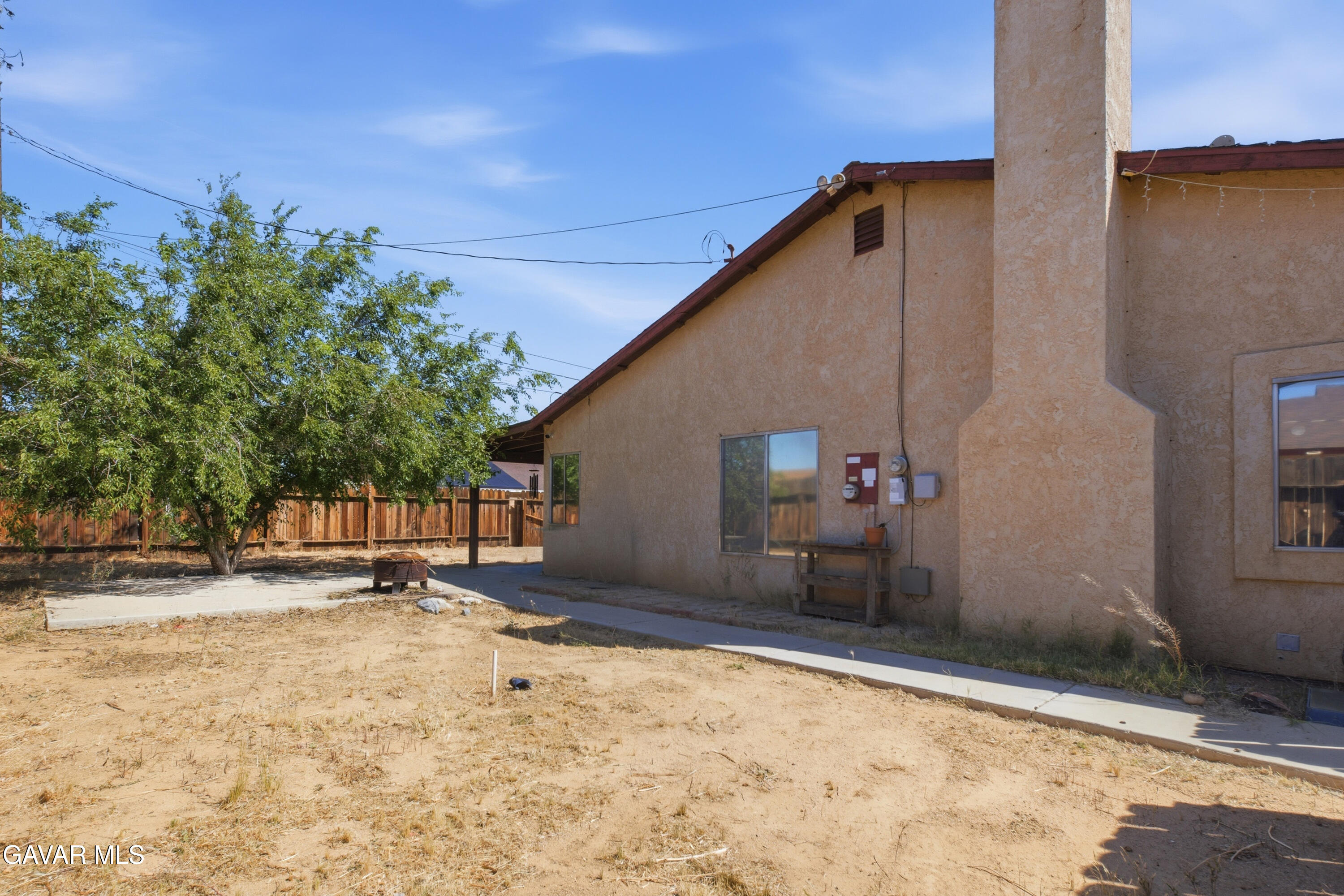 8581 Jacaranda Avenue Property Photo 25