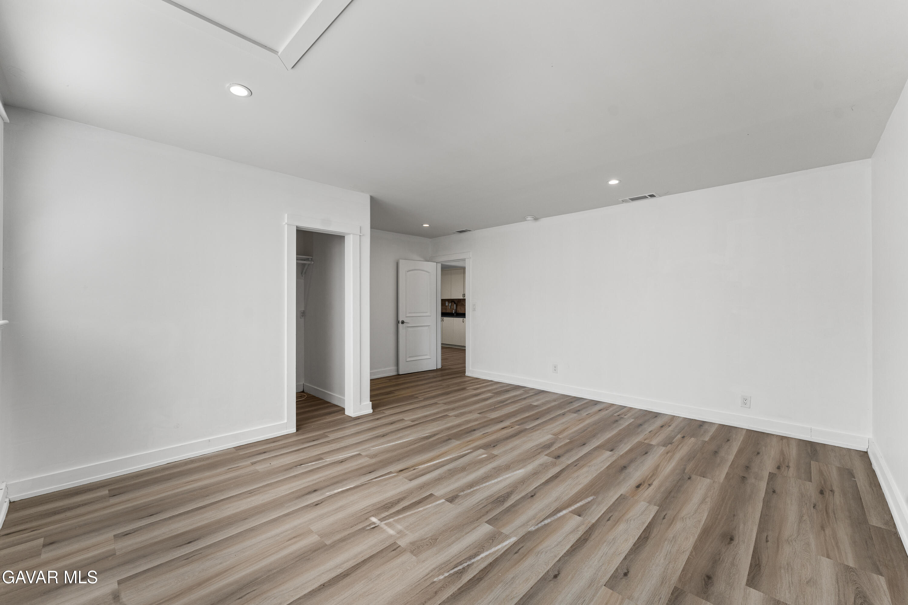 232 E Avenue P5 Property Photo 21