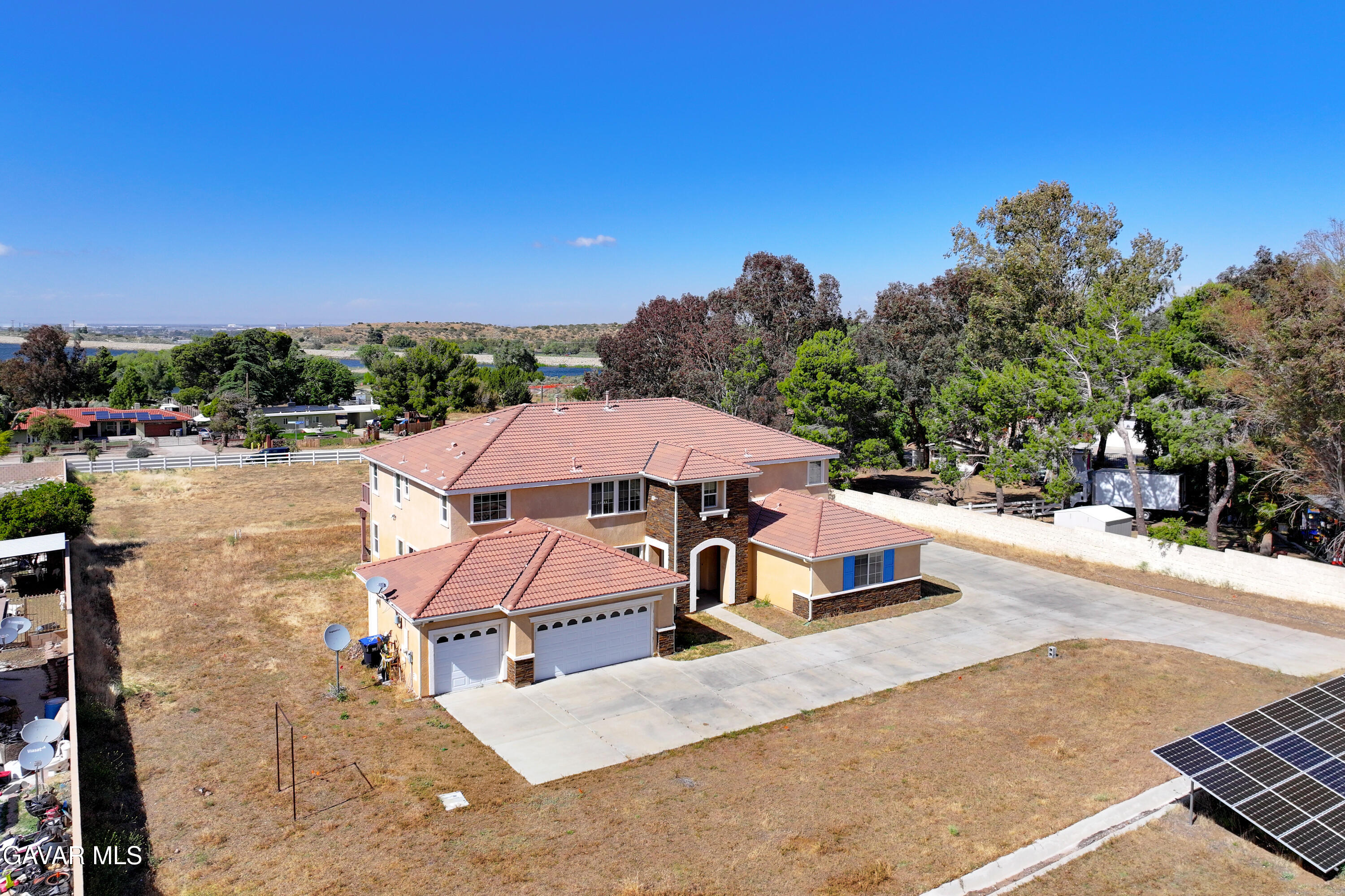 658 E Lago Lindo Road Property Photo 78