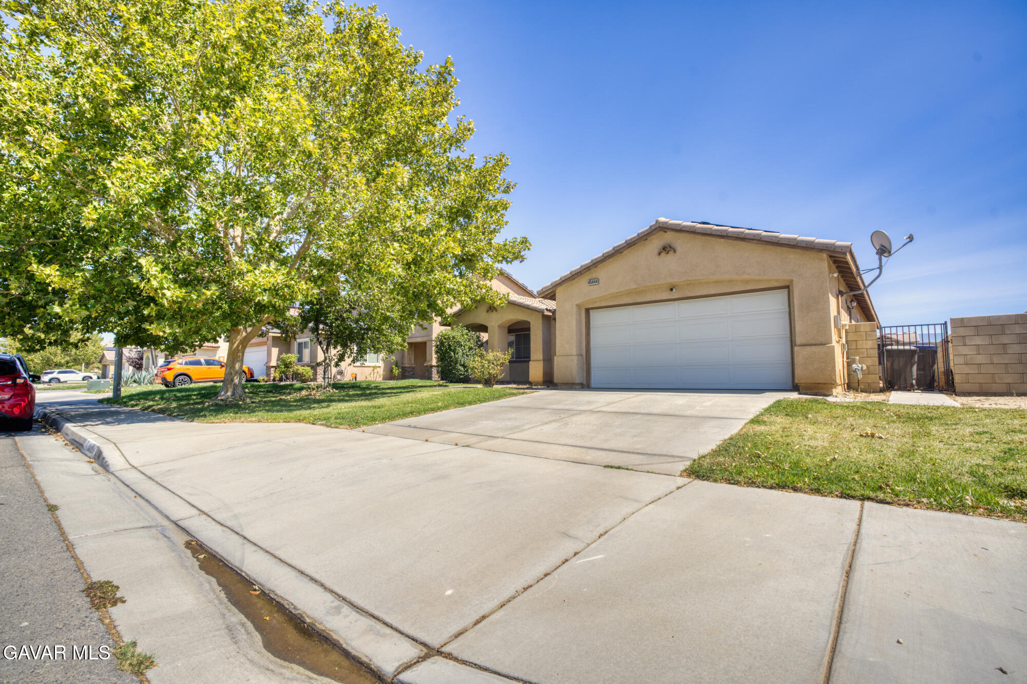 45444 Spahn Lane Property Photo 1