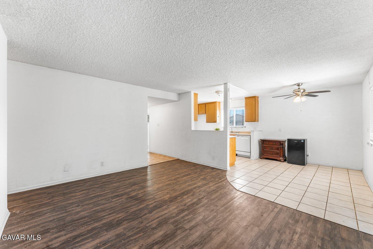 45303 6th Property Photo 9