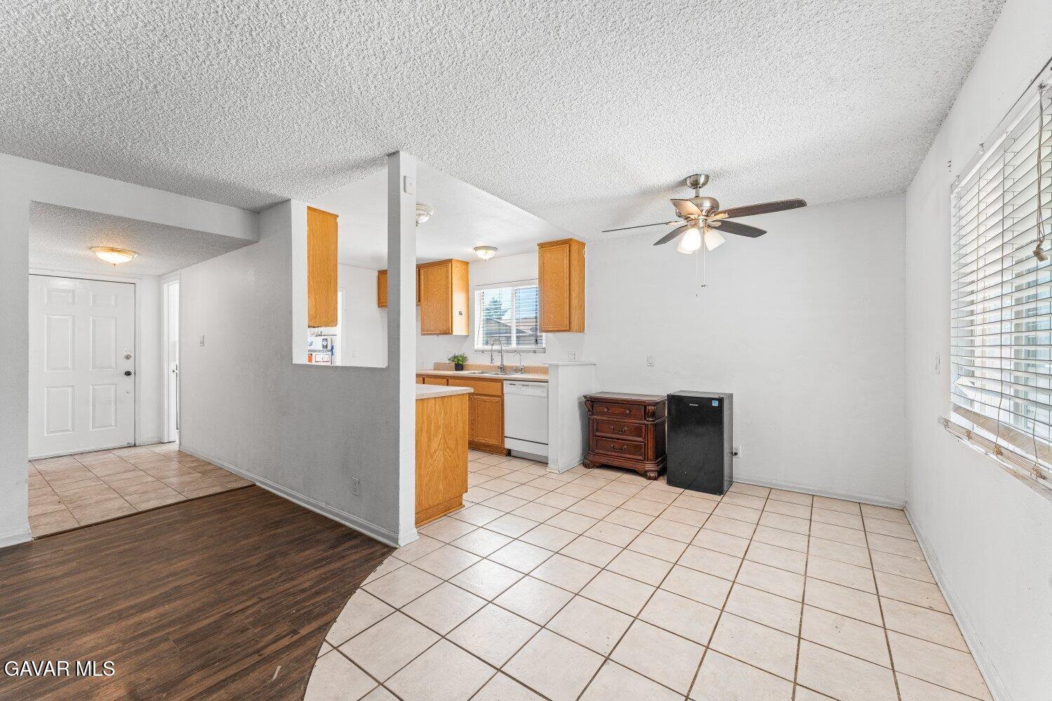 45303 6th Property Photo 12