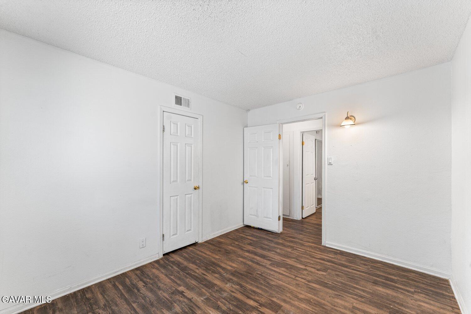 45303 6th Property Photo 20