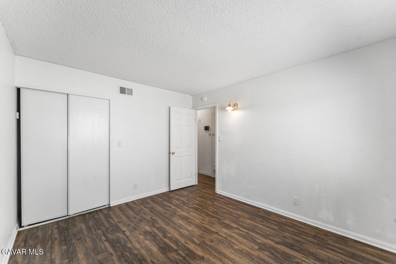 45303 6th Property Photo 22