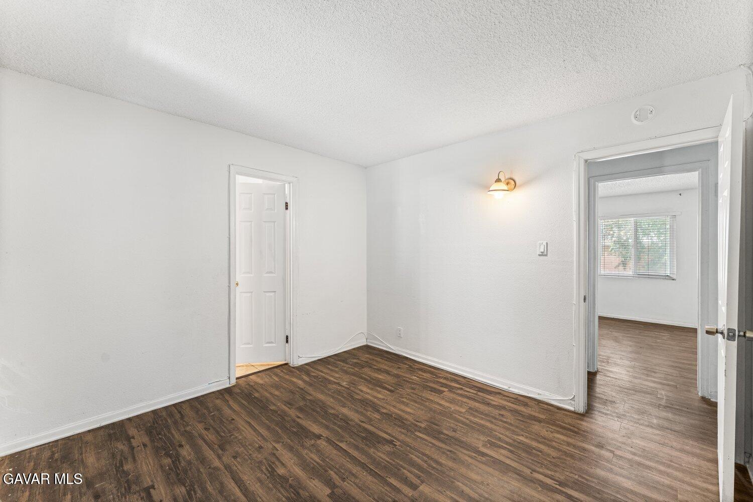 45303 6th Property Photo 27