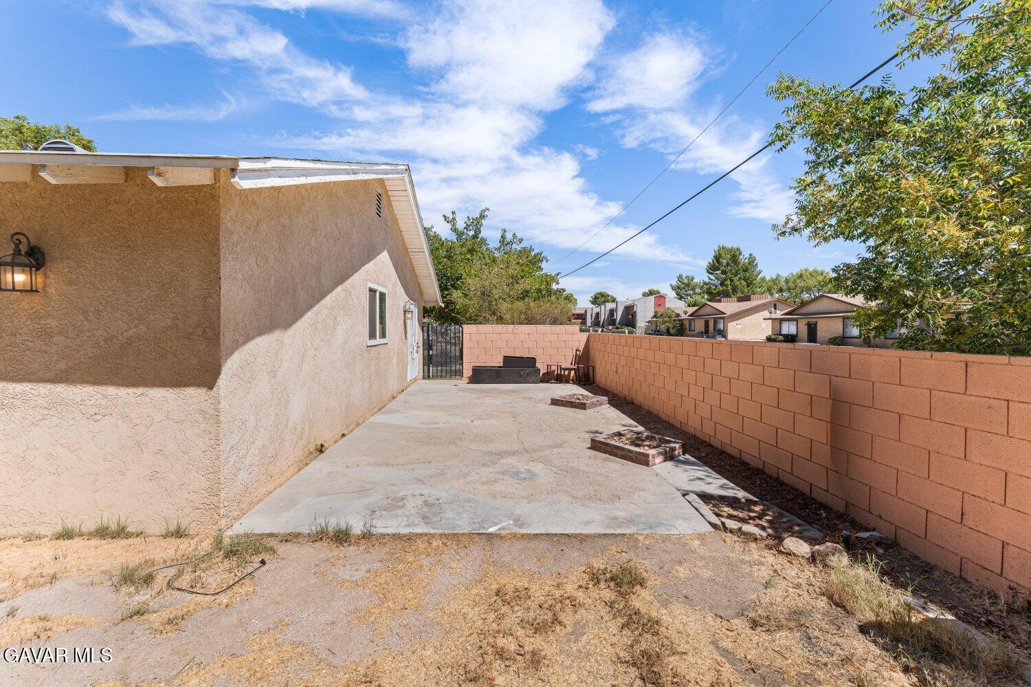 45303 6th Property Photo 35
