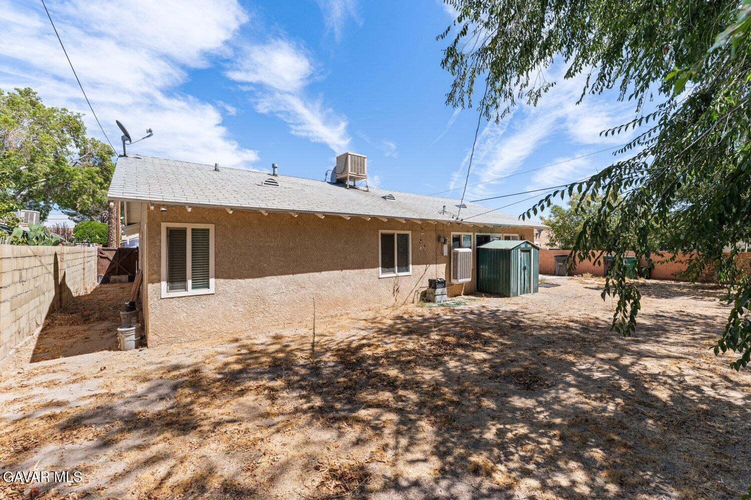 45303 6th Property Photo 37