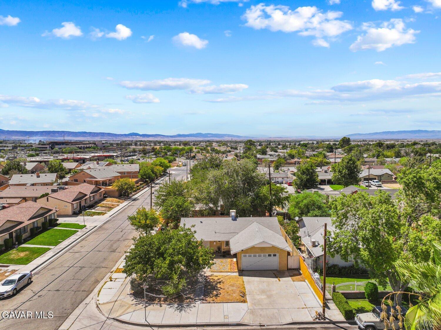 45303 6th Property Photo 42
