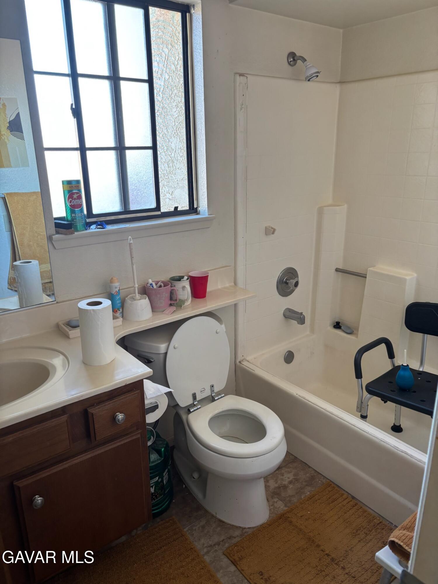 2832 Dartmouth Drive Property Photo 12