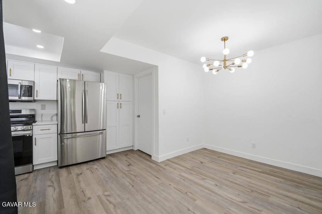 44200 Kingtree Avenue, Unit 16 Property Photo 11