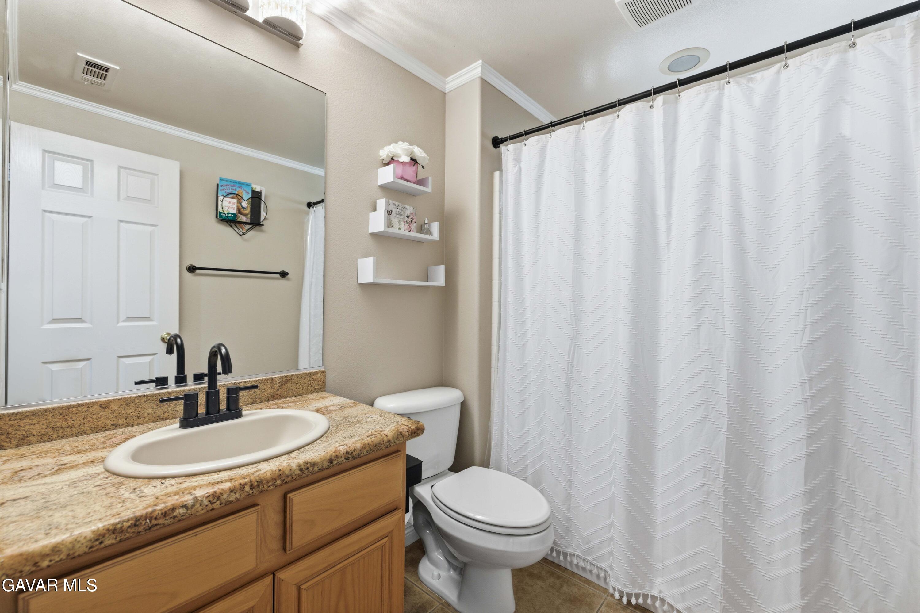 4613 W Avenue J13 Property Photo 15