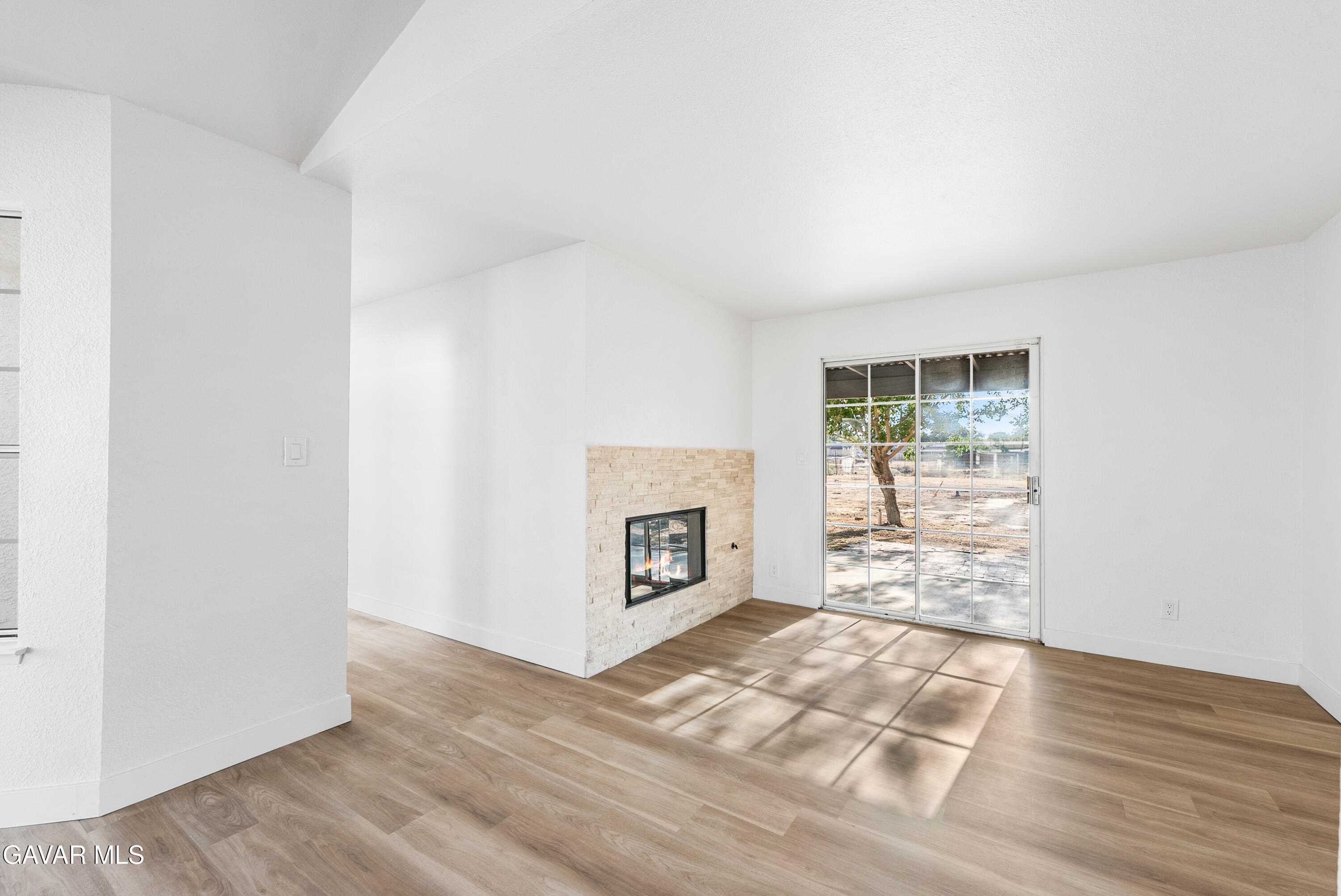 40251 Fieldspring Street Property Photo 17