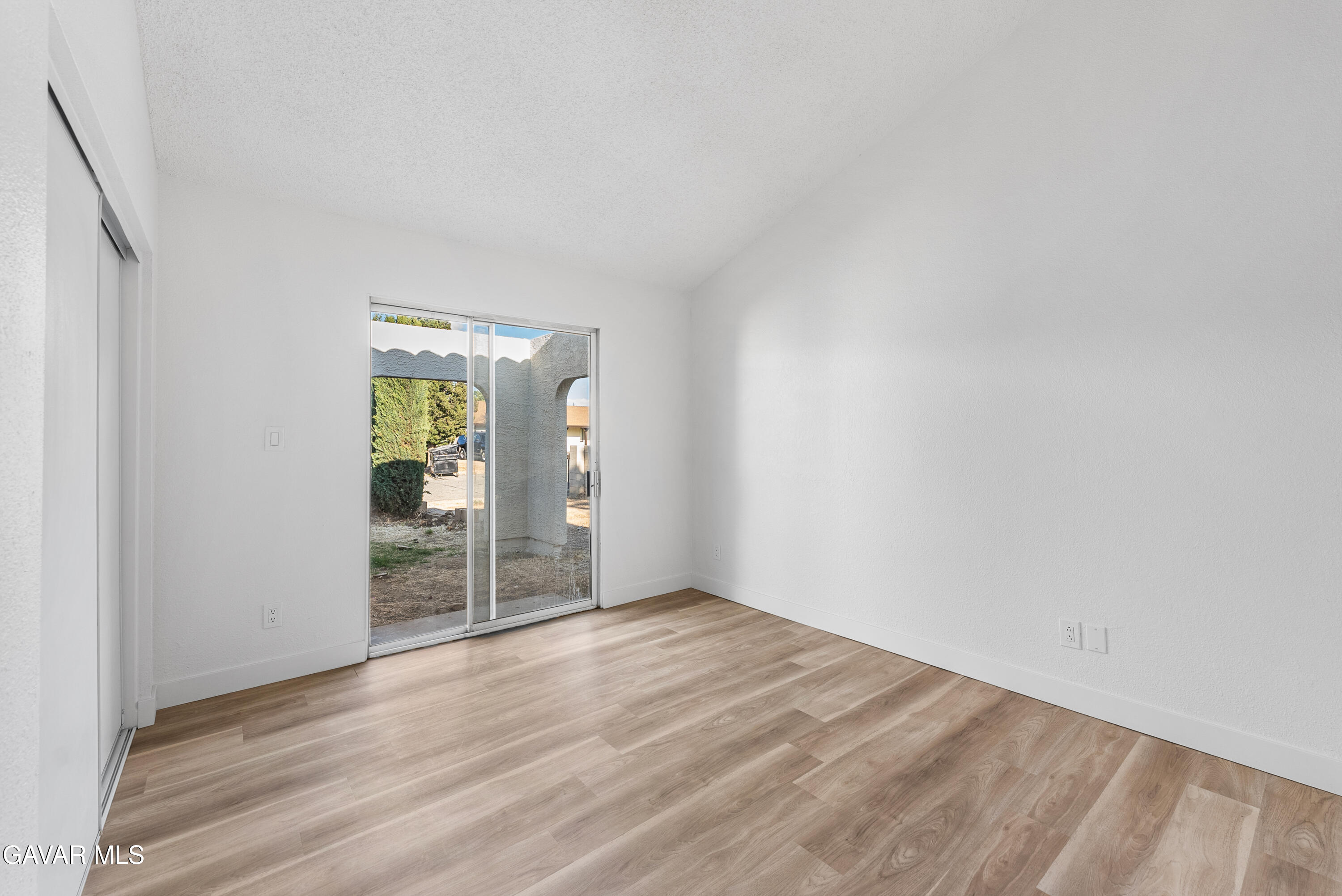 40251 Fieldspring Street Property Photo 26
