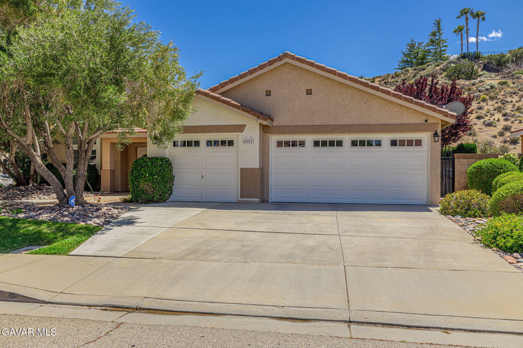 4552 Brisa Drive Property Photo 3