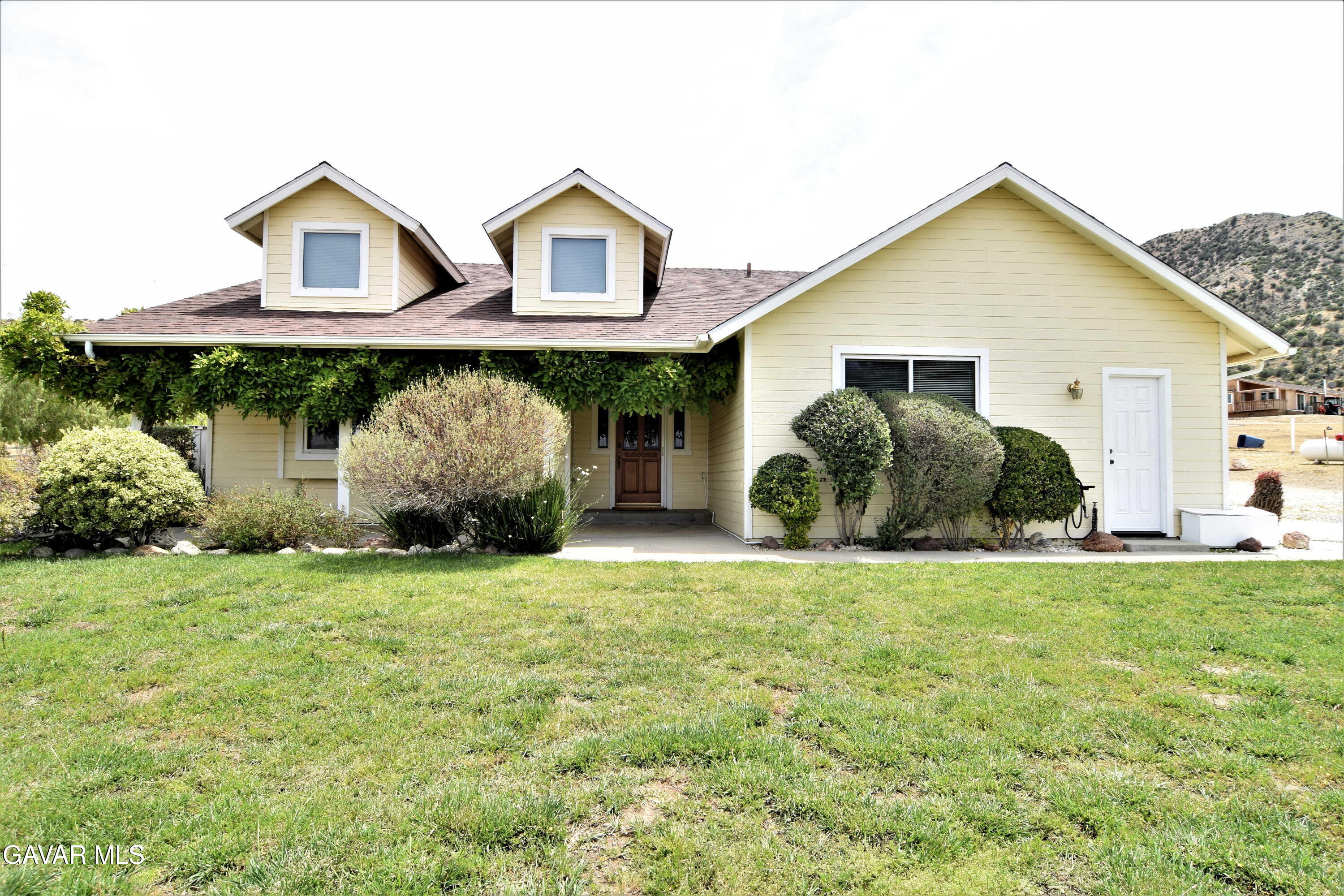 32151 Quirk Road Property Photo 1