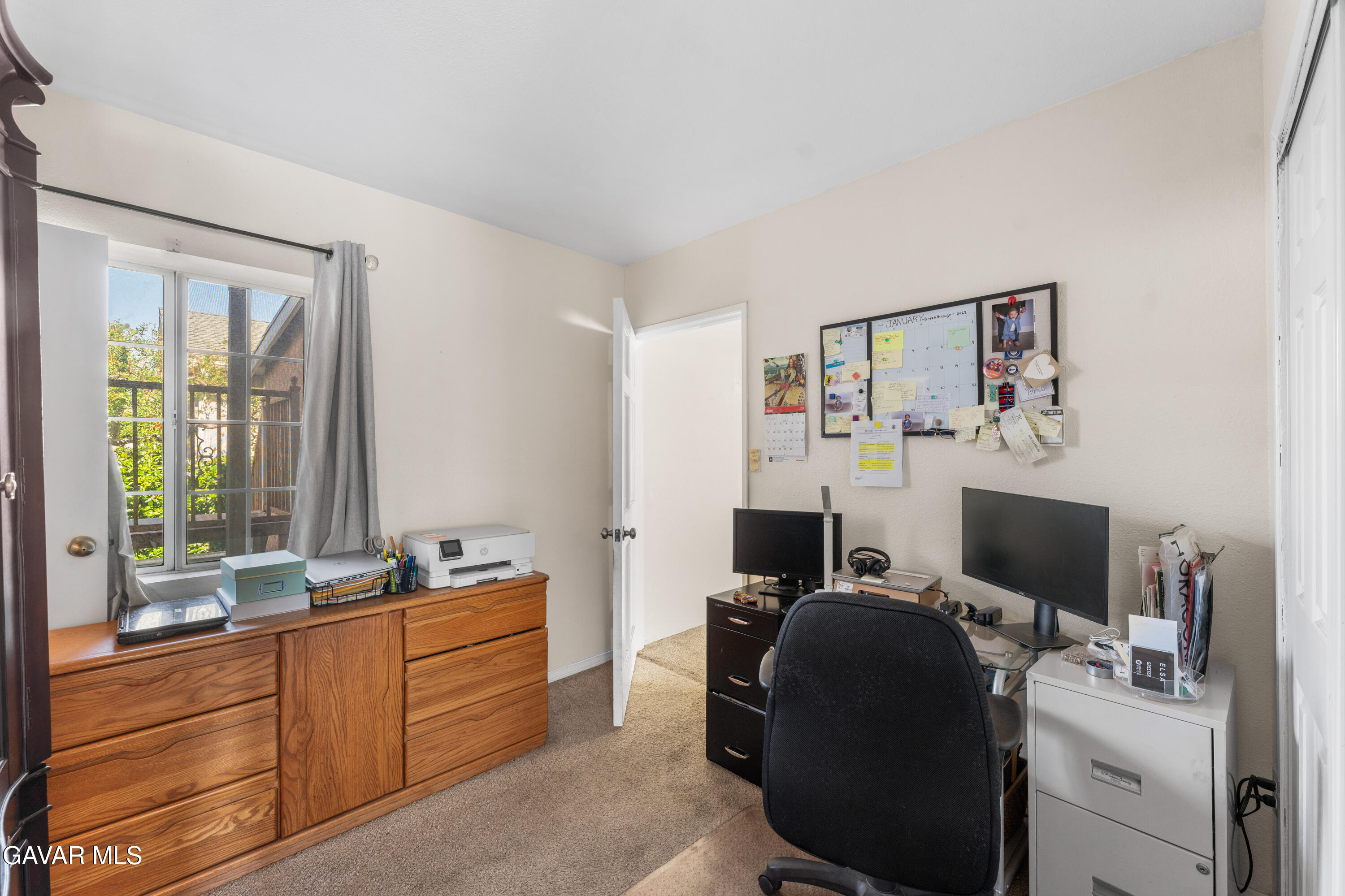 13007 Glenoaks Boulevard Property Photo 46