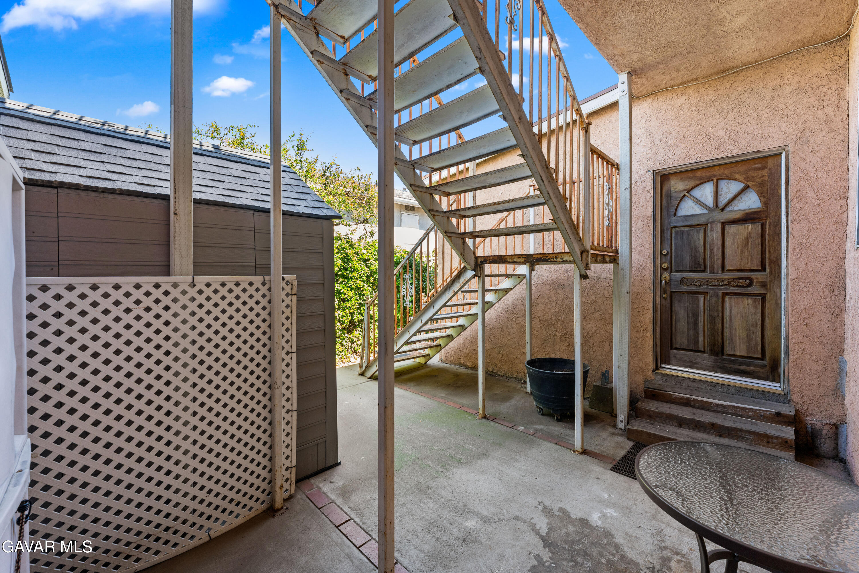 13007 Glenoaks Boulevard Property Photo 51