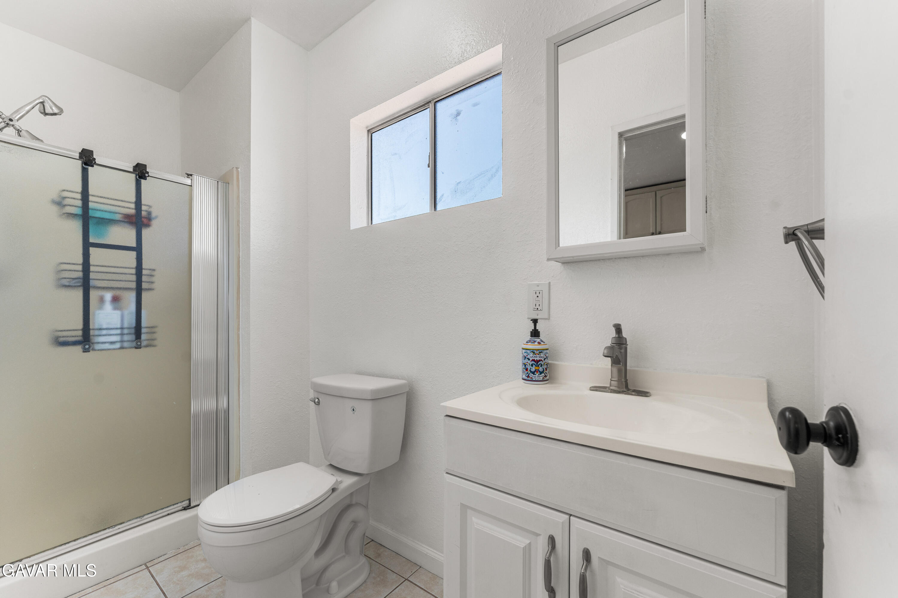 13007 Glenoaks Boulevard Property Photo 65
