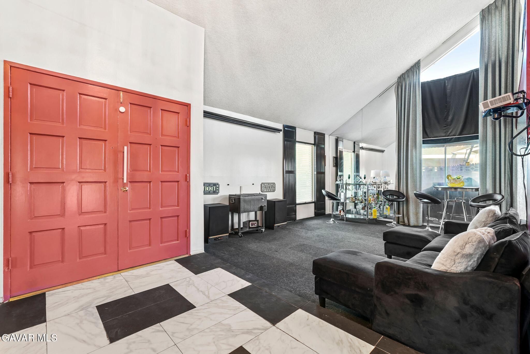 2130 Spice Street Property Photo 4