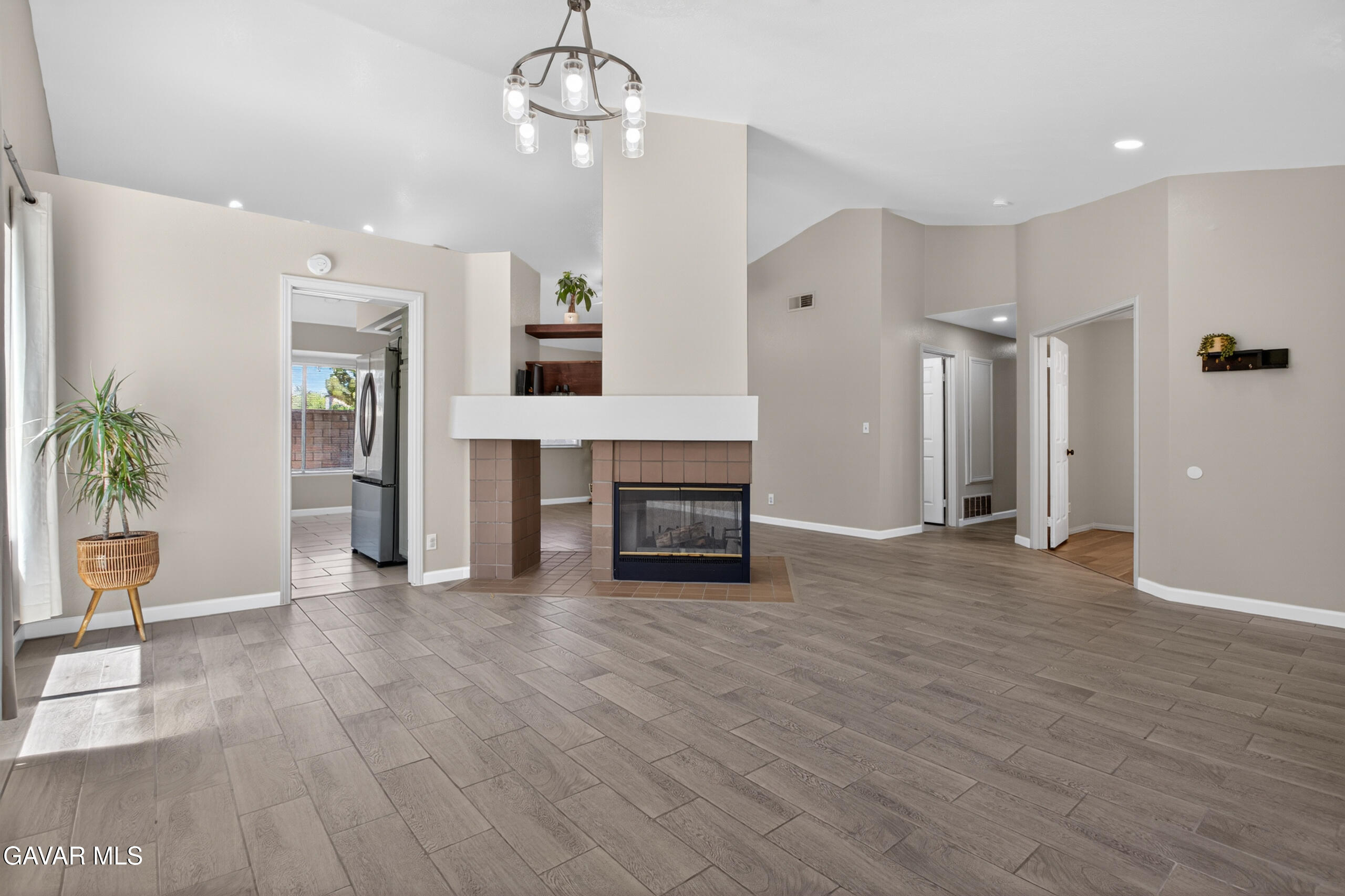 38617 Palms Place Property Photo 5