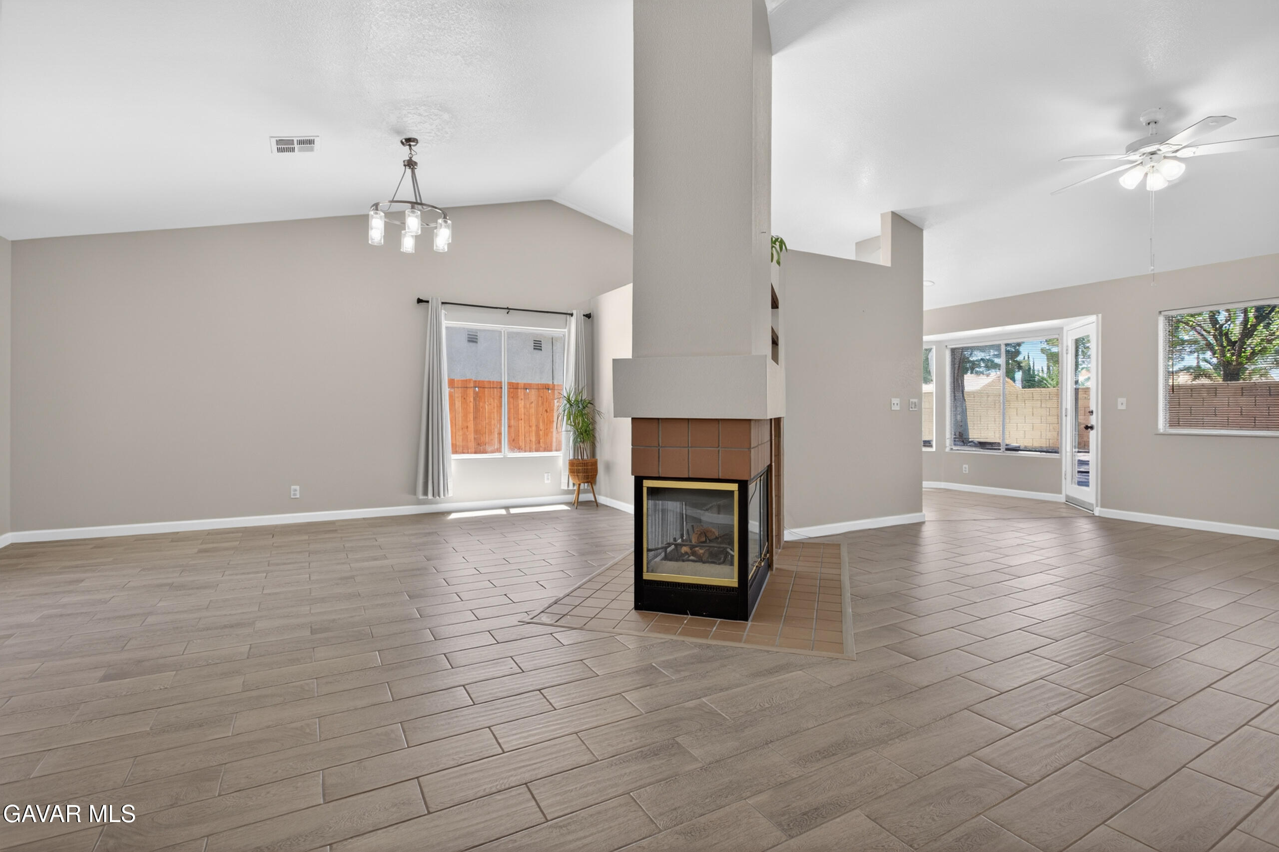 38617 Palms Place Property Photo 8