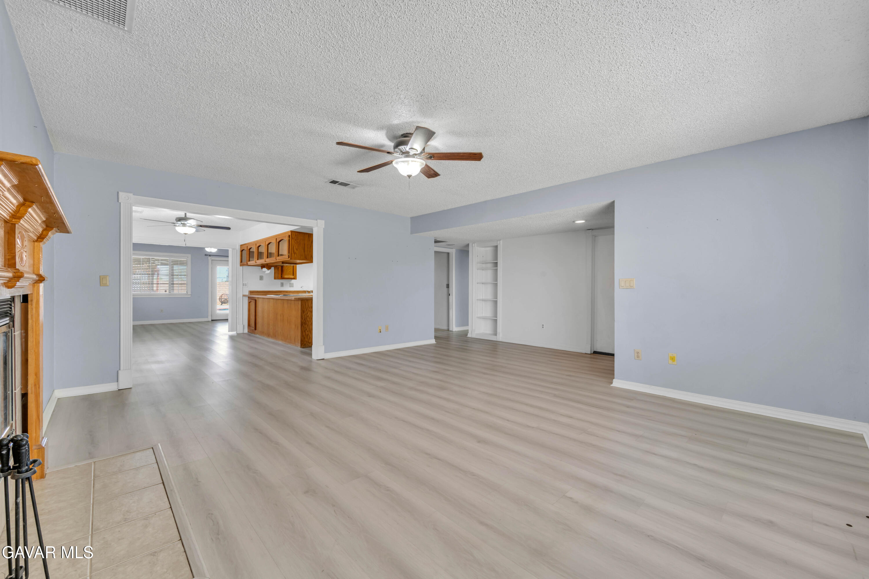 7343 Bay Avenue Property Photo 7