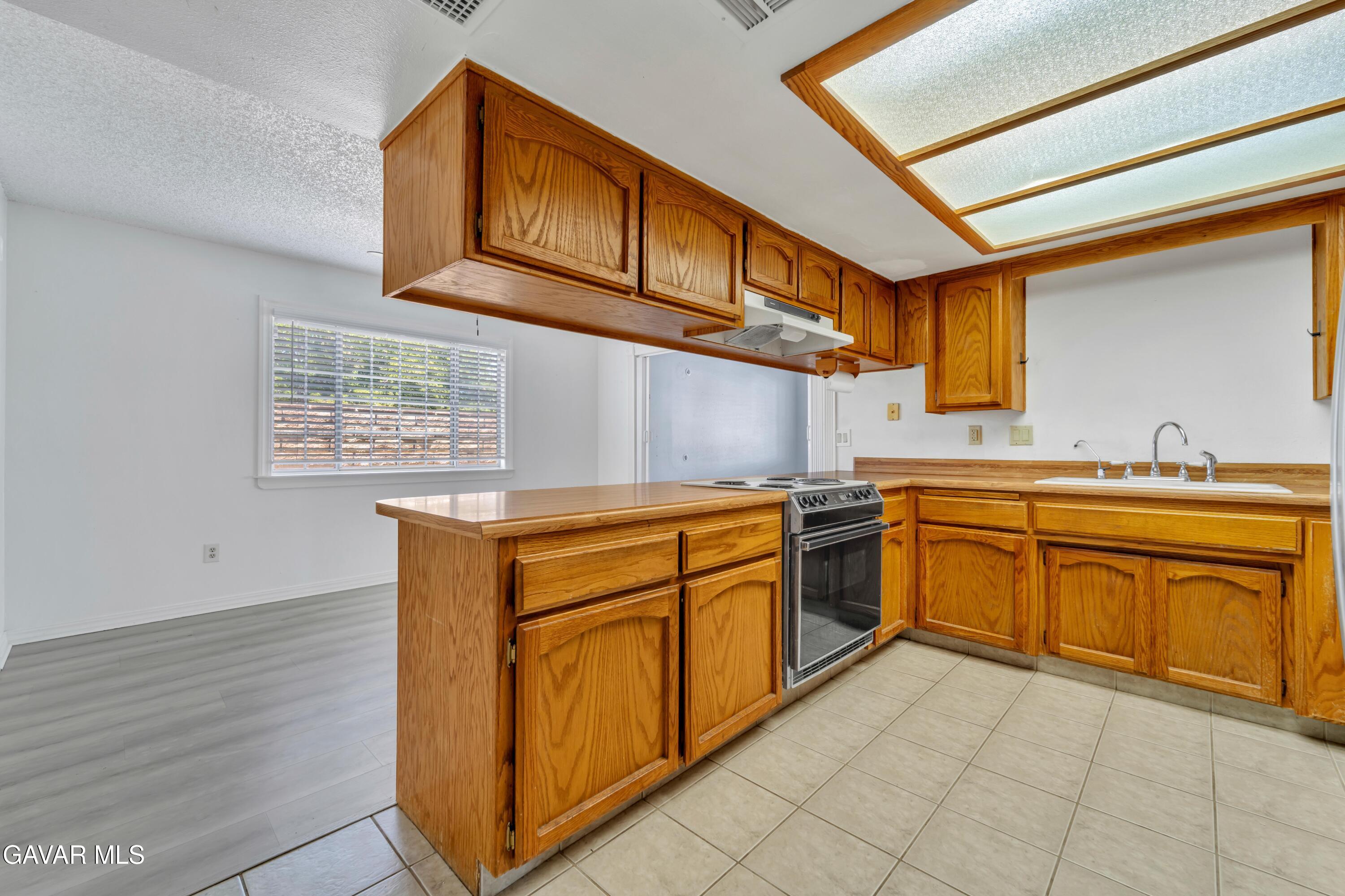 7343 Bay Avenue Property Photo 11