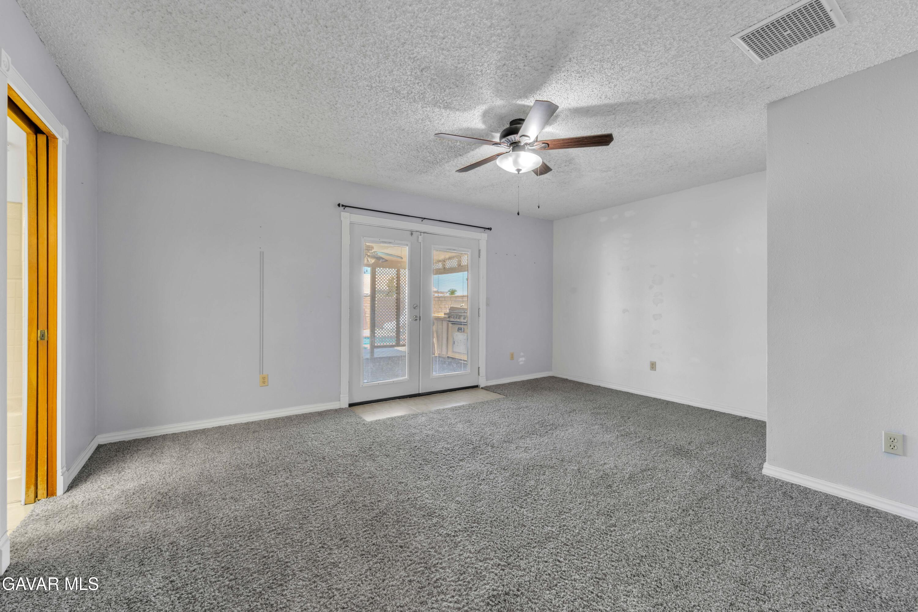7343 Bay Avenue Property Photo 17