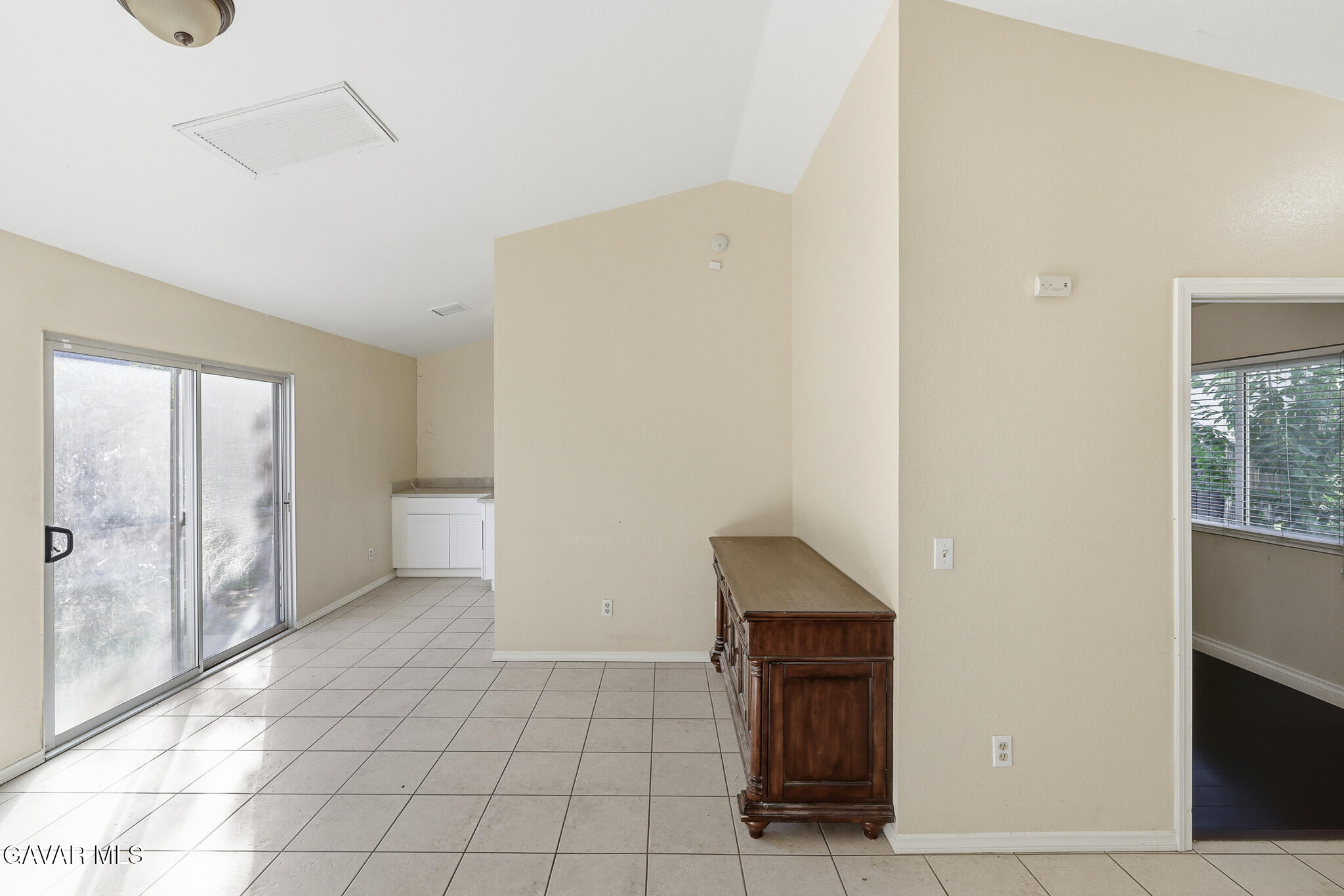 39331 Thames Court Property Photo 29