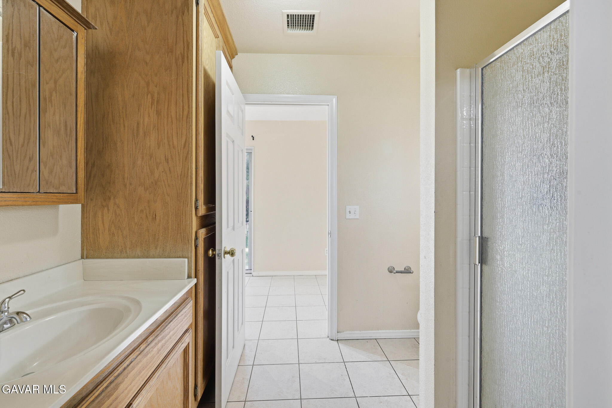 39331 Thames Court Property Photo 34