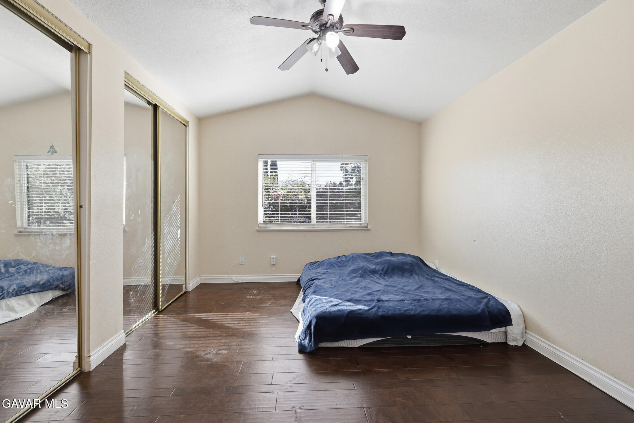 39331 Thames Court Property Photo 36